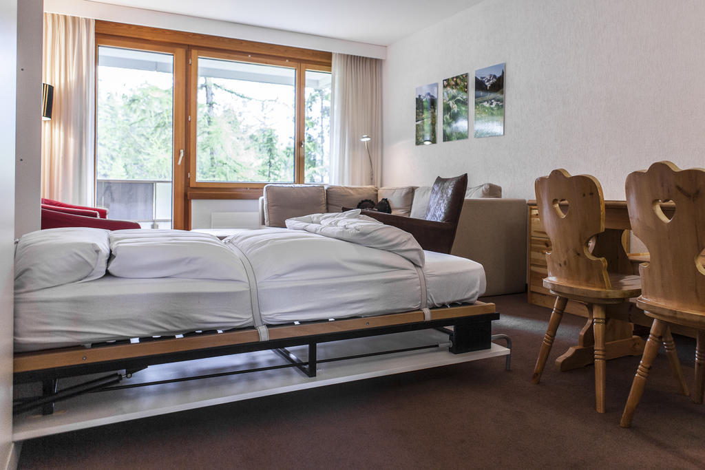 Residenz Alpina Im Kurhaus Apartment Lenzerheide Ruang foto